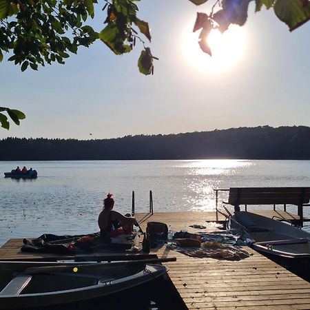 Trasa S7 W 2H Z Warszawy I Gdanska, Jadamowo Holidaymazury, Jacuzzi, Jezioro Olsztynek Exterior photo