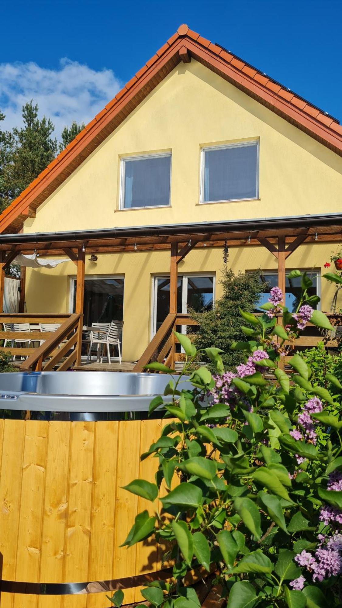 Trasa S7 W 2H Z Warszawy I Gdanska, Jadamowo Holidaymazury, Jacuzzi, Jezioro Olsztynek Exterior photo